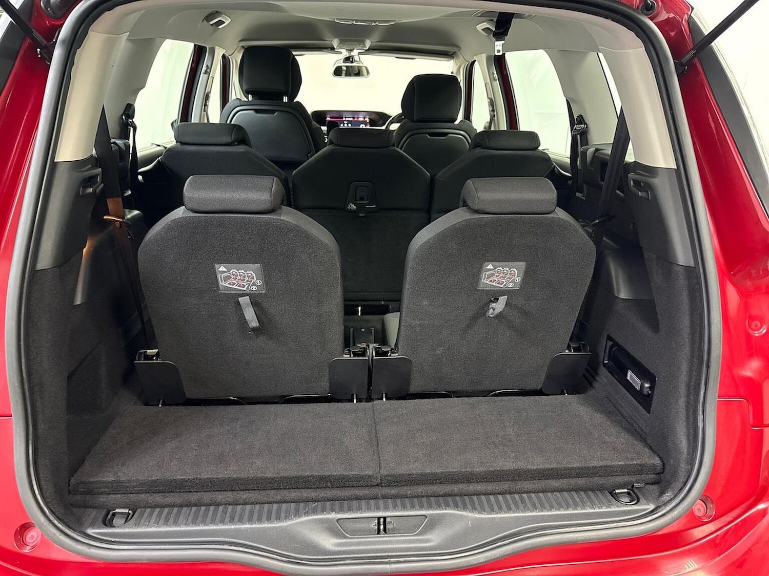 Used Citroen Grand C4 Picasso 2017 for sale - 77931705: Photo 17