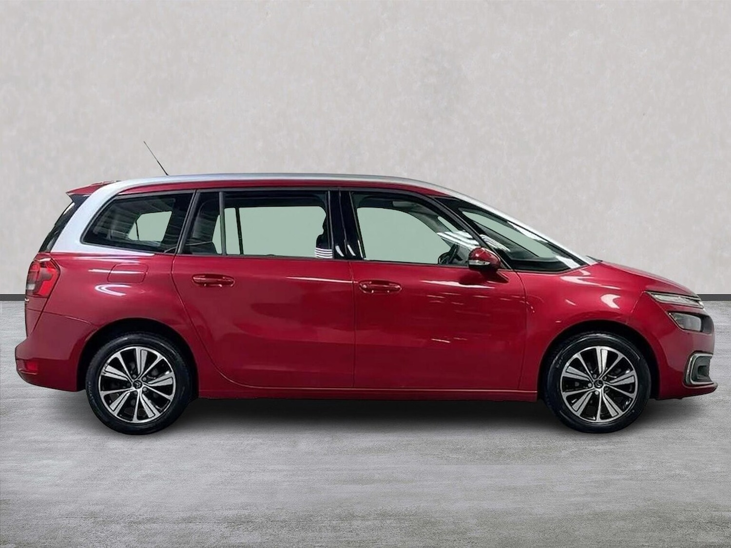 Used Citroen Grand C4 Picasso 2017 for sale - 77931705: Photo 3