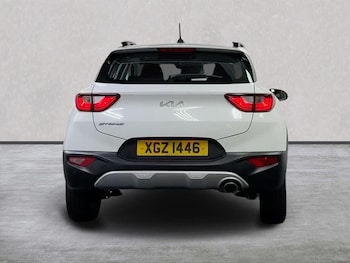 Used Kia Stonic 2022 for sale - 77980064: Photo