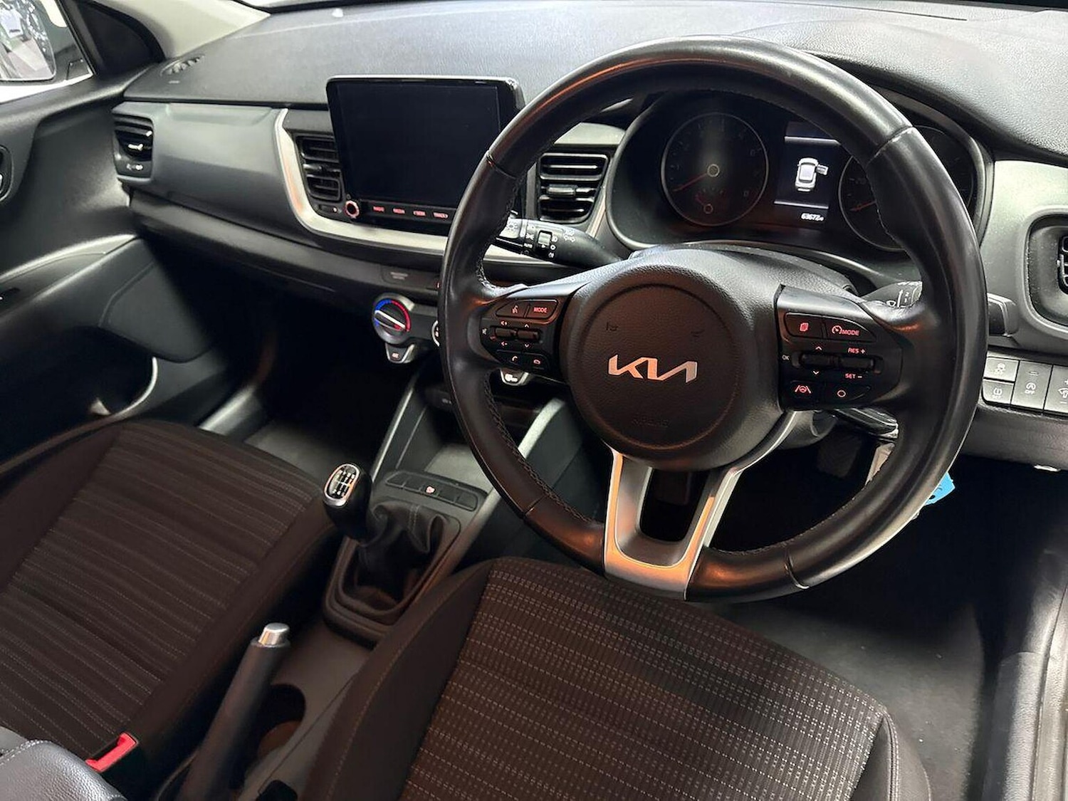 Used Kia Stonic 2022 for sale - 77980064: Photo 8