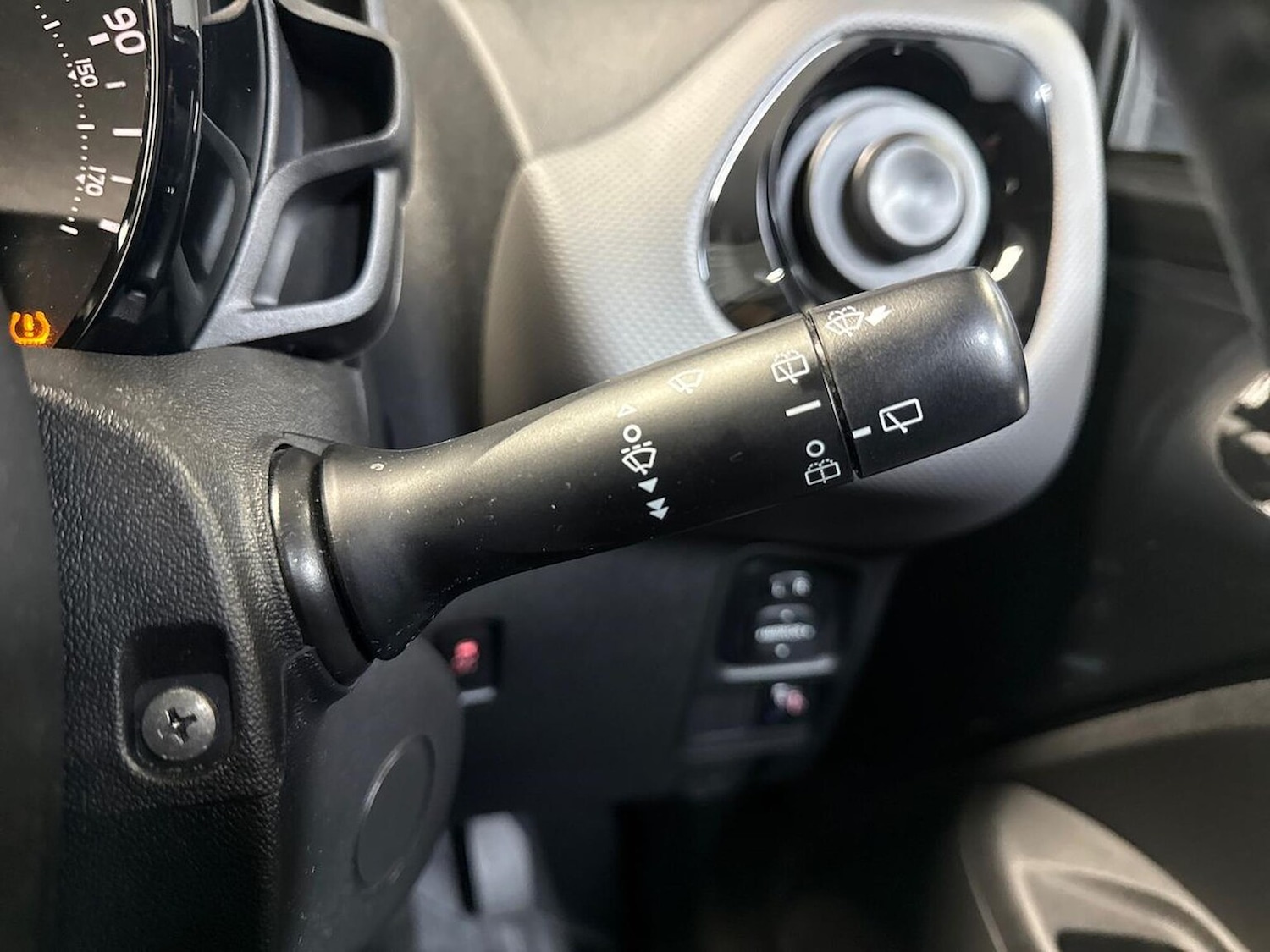 Used Peugeot 108 2019 for sale - 76651240: Photo 27