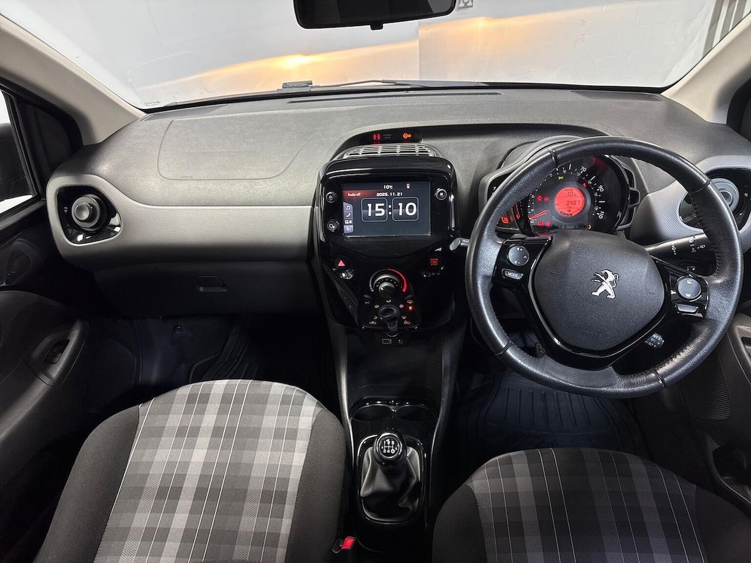 Used Peugeot 108 2019 for sale - 76651240: Photo 8