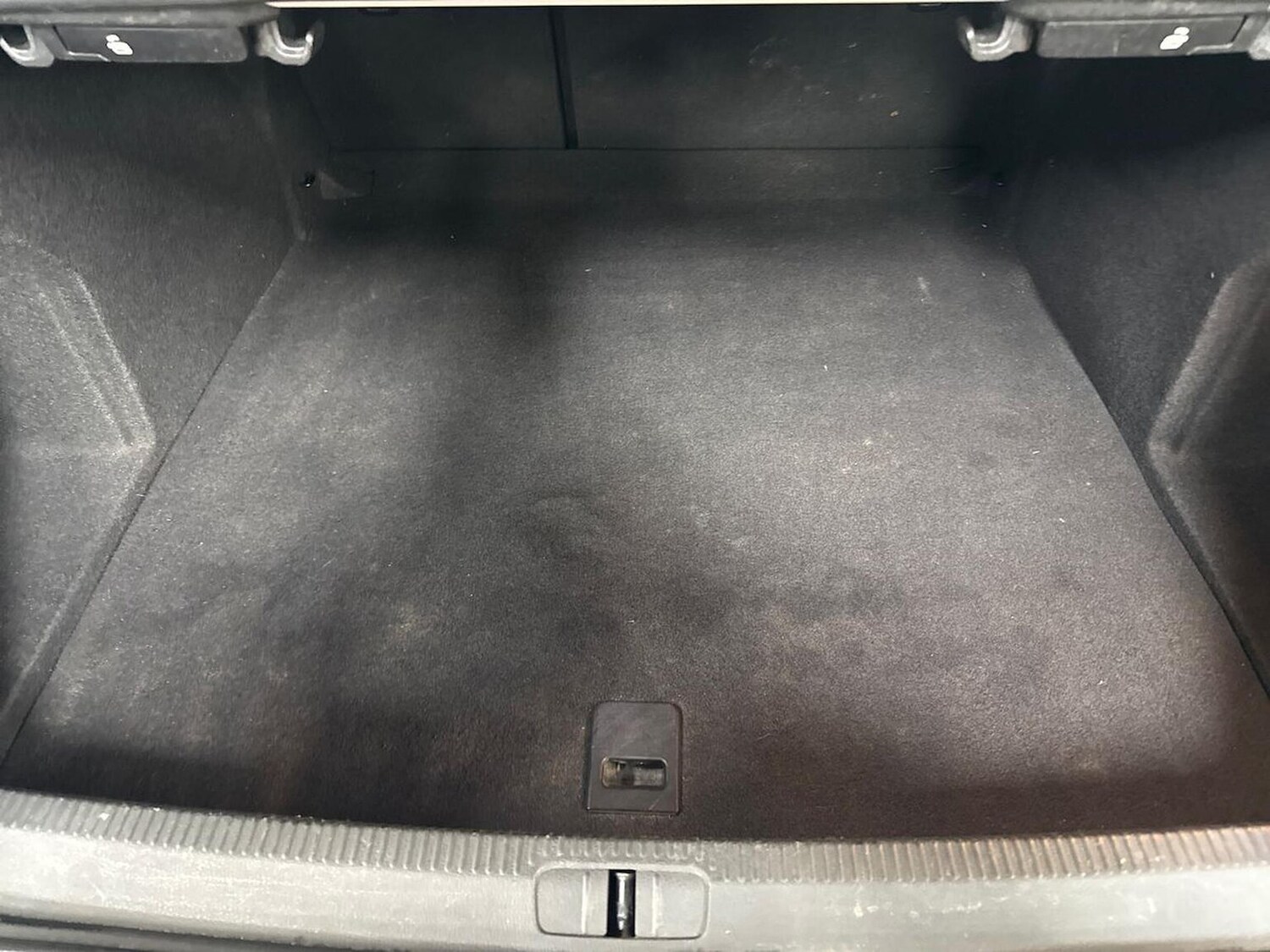 Used Volkswagen Passat 2013 for sale - 77701350: Photo 17