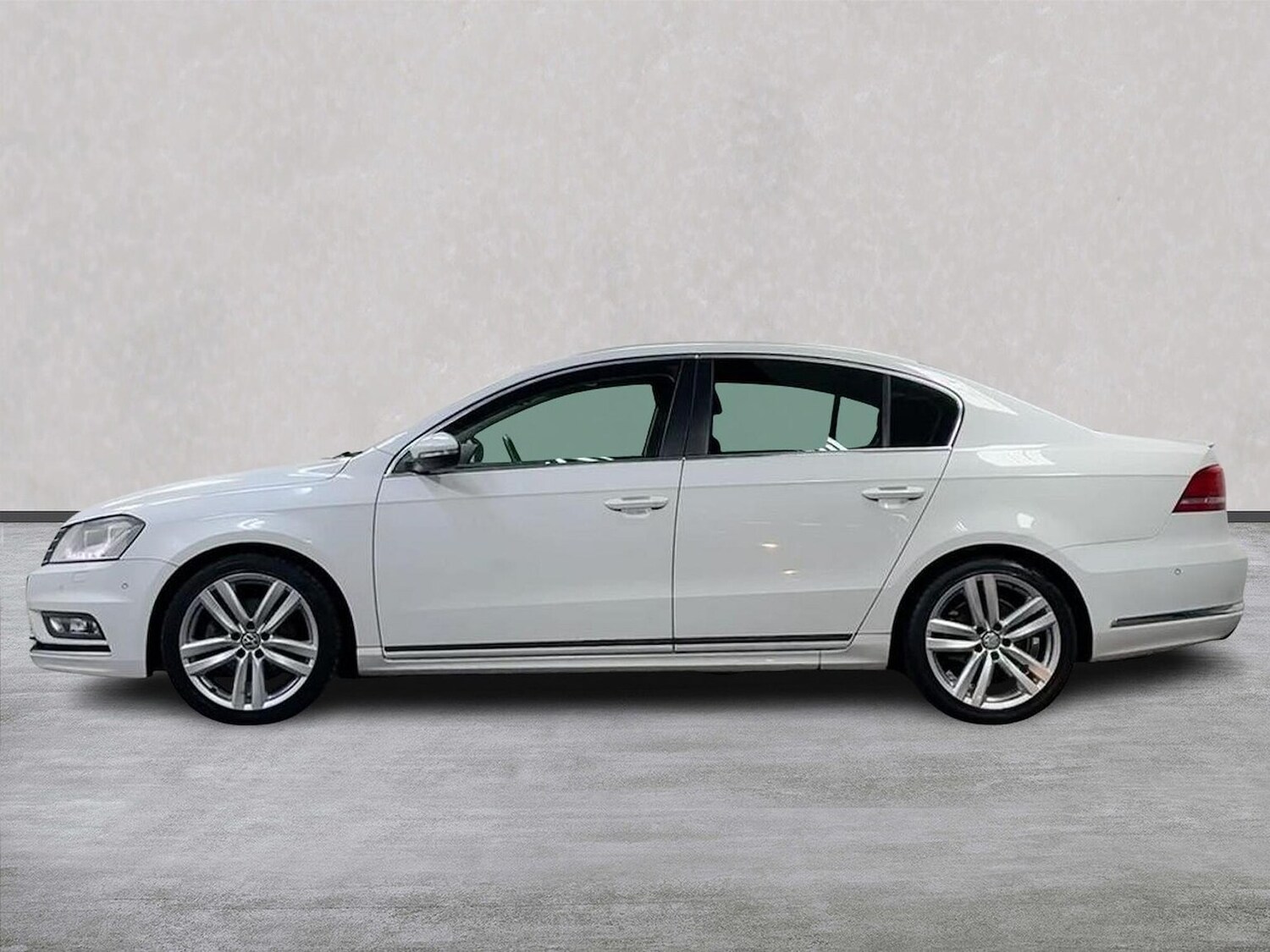 Used Volkswagen Passat 2013 for sale - 77701350: Photo 19