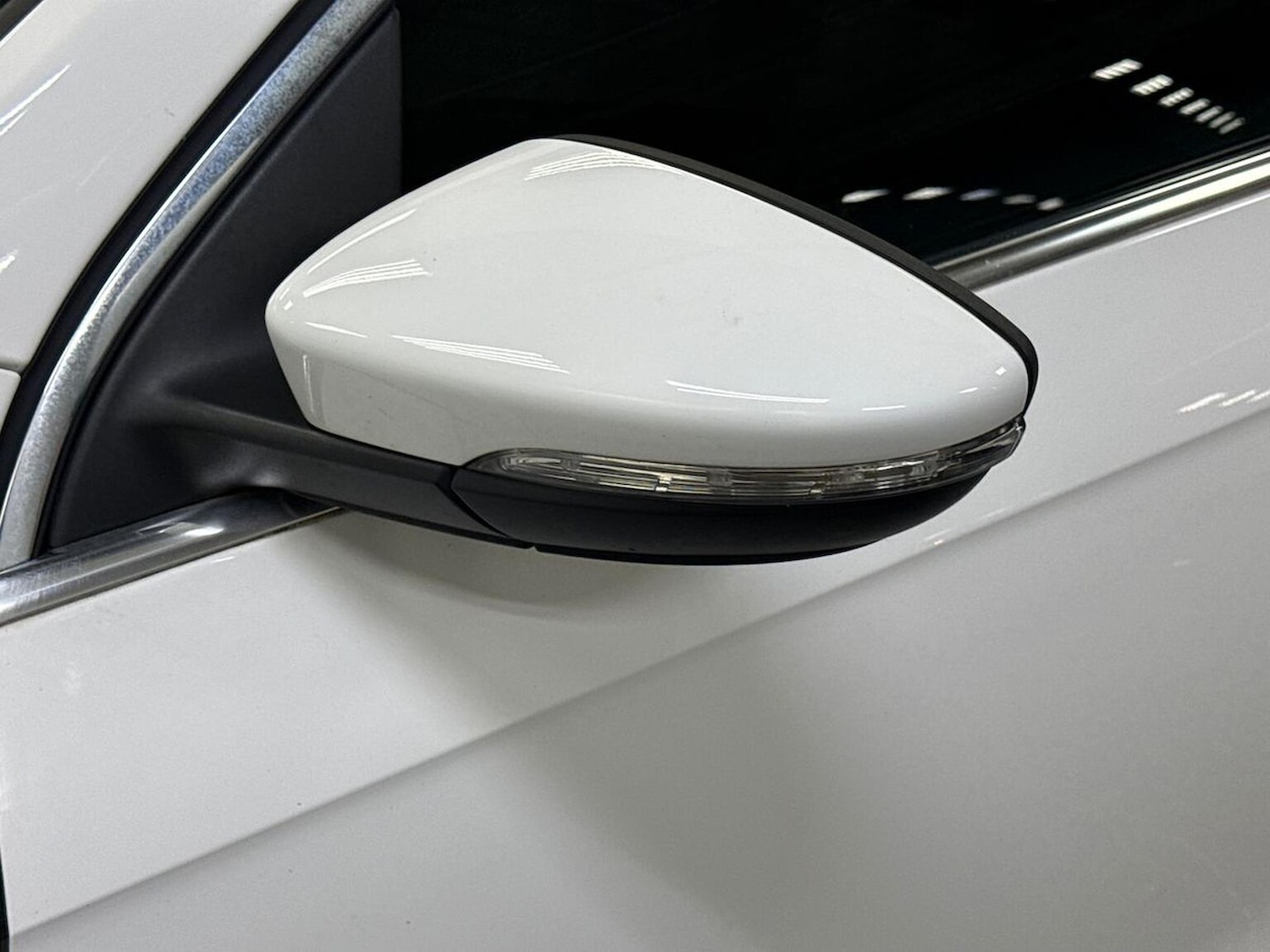 Used Volkswagen Passat 2013 for sale - 77701350: Photo 30