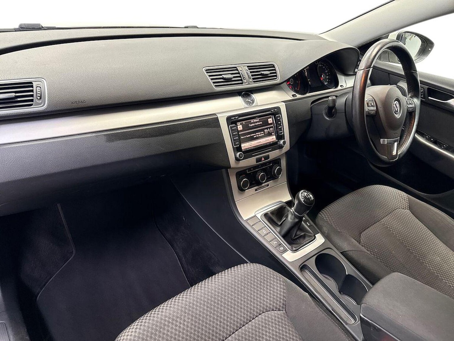 Used Volkswagen Passat 2013 for sale - 77701350: Photo 7