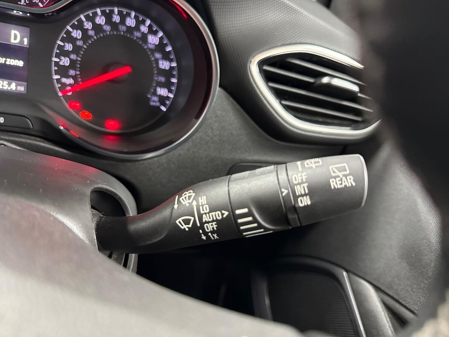 Used Vauxhall Crossland 2021 for sale - 78192443: Photo 29