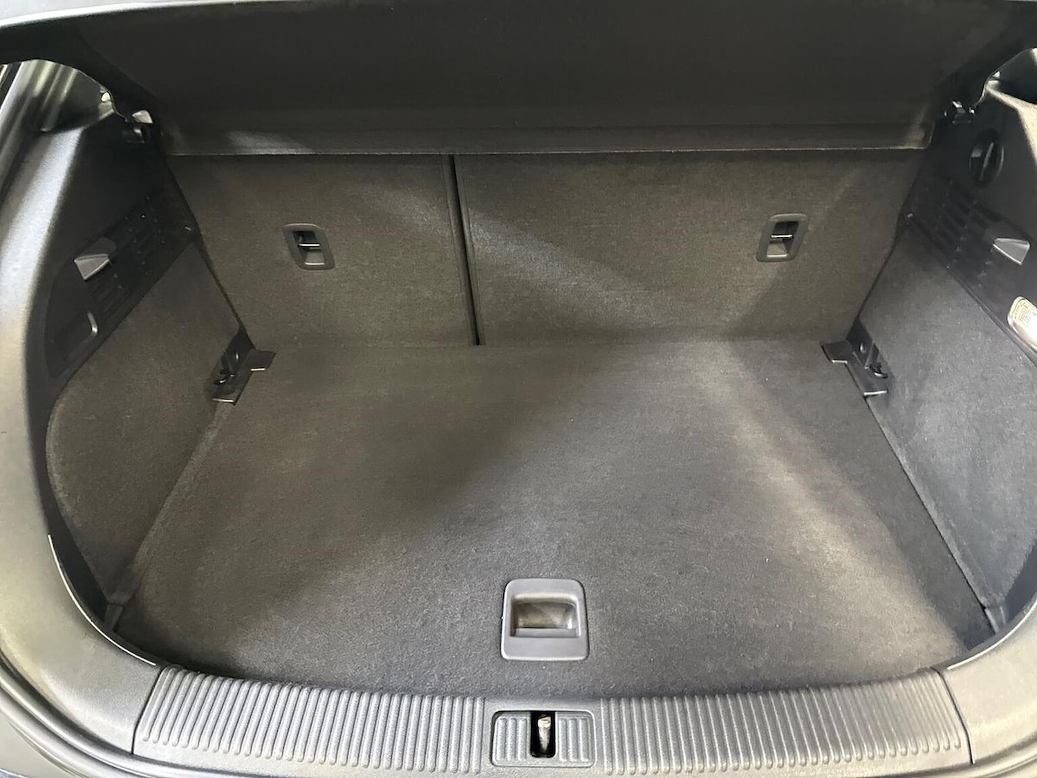 Used Audi A1 2015 for sale - 76687340: Photo 17