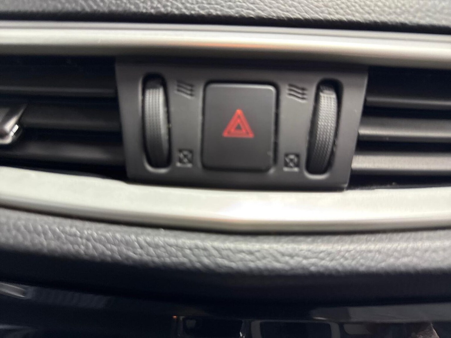 Used Nissan Qashqai 2016 for sale - 76070117: Photo 22