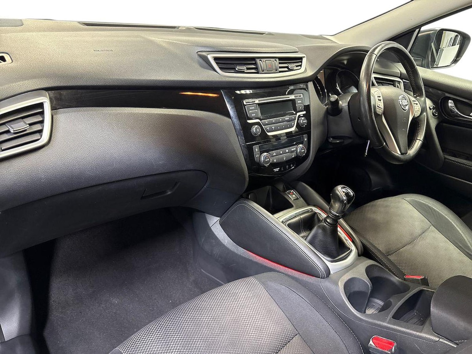 Used Nissan Qashqai 2016 for sale - 76070117: Photo 7