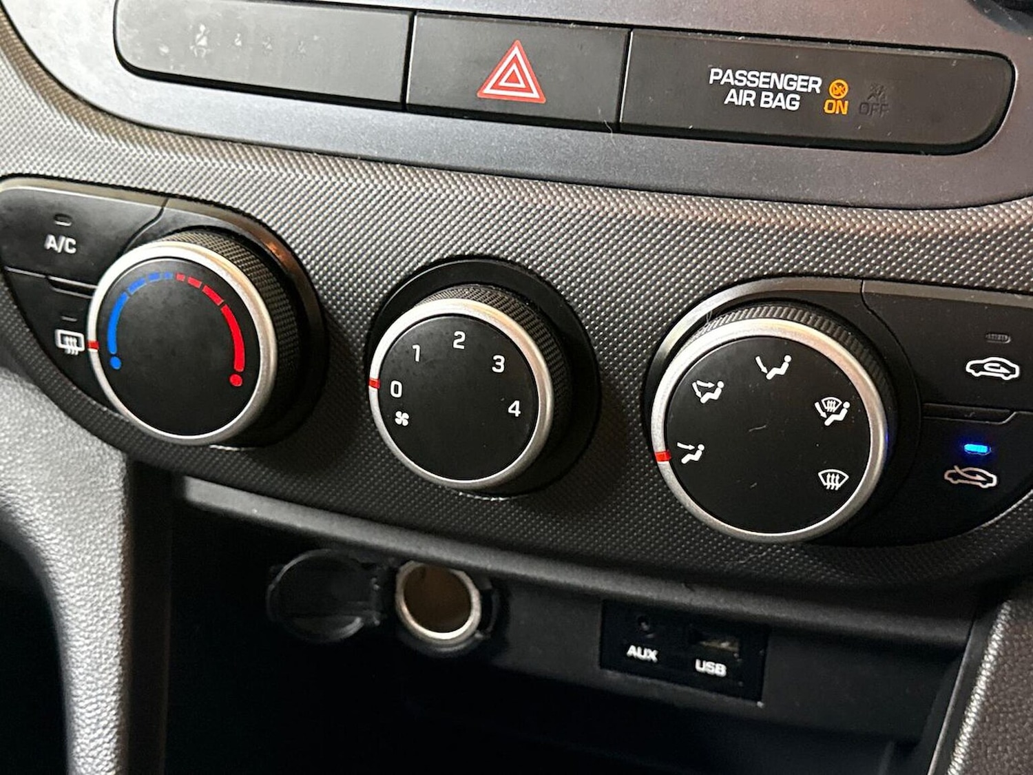 Used Hyundai i10 2019 for sale - 78192585: Photo 12