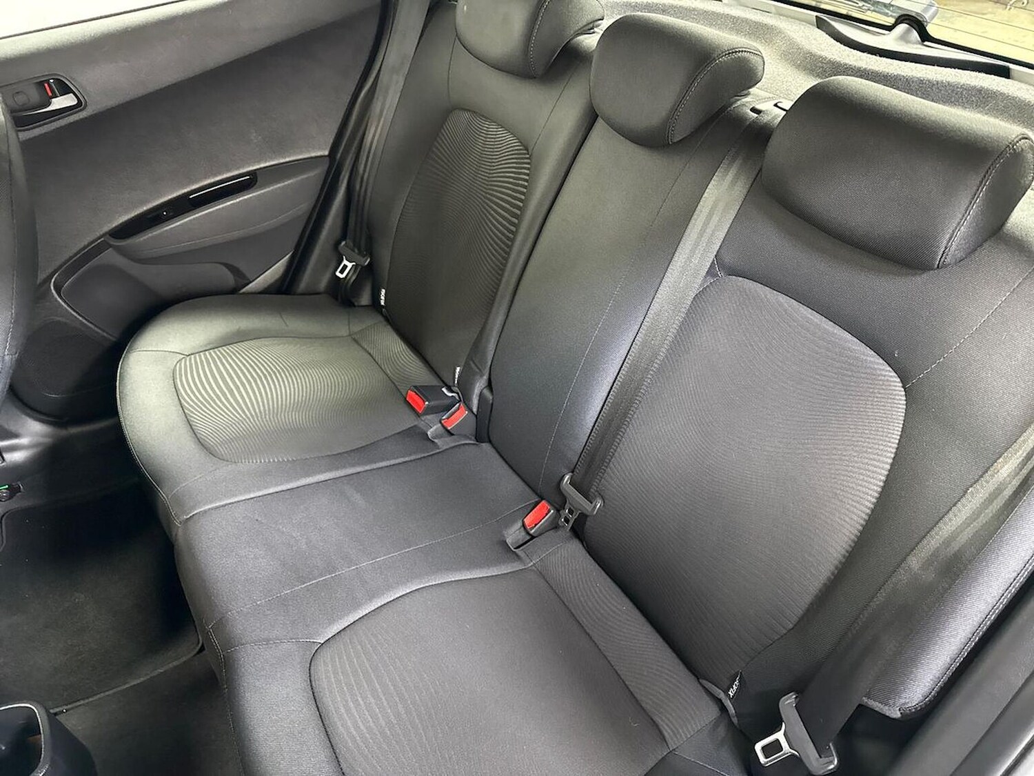 Used Hyundai i10 2019 for sale - 78192585: Photo 16