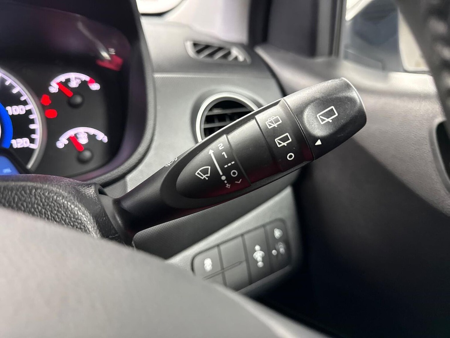 Used Hyundai i10 2019 for sale - 78192585: Photo 26