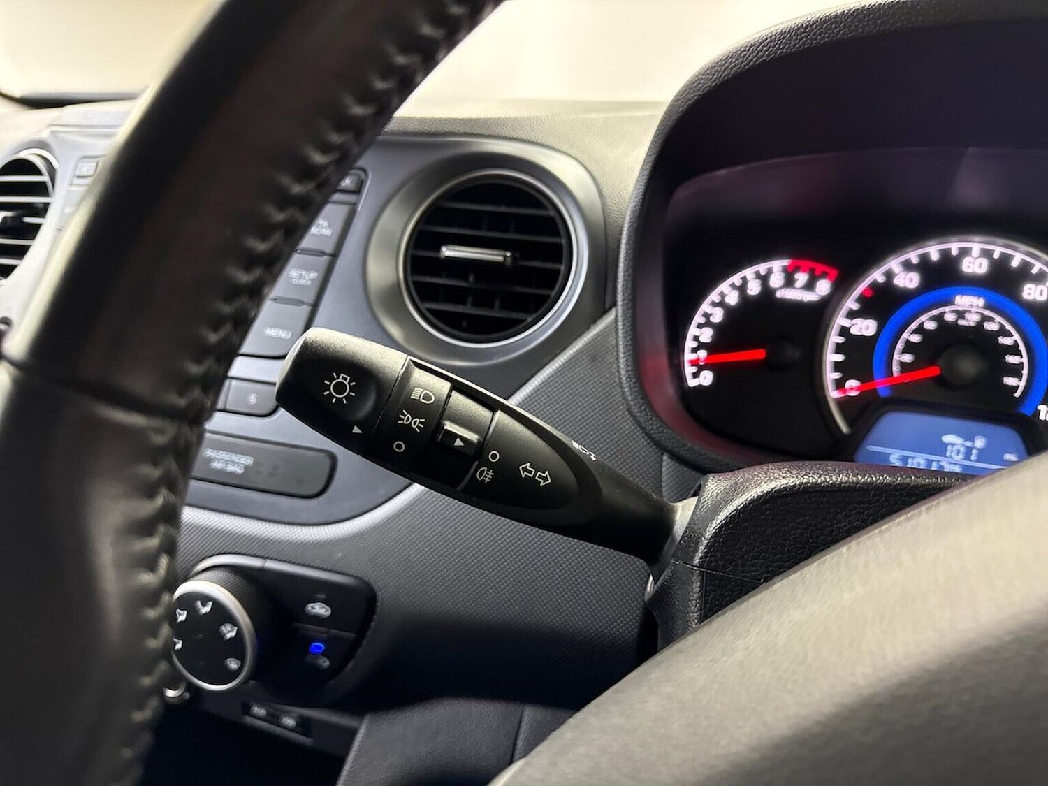 Used Hyundai i10 2019 for sale - 78192585: Photo 27