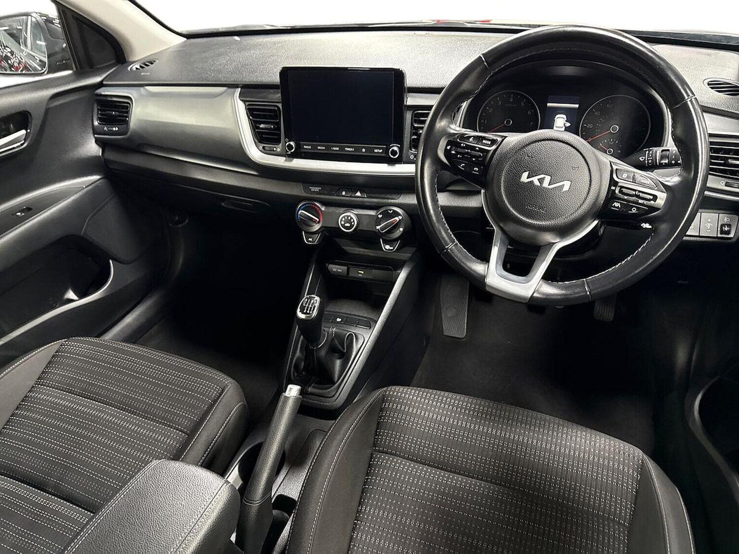 Used Kia Stonic 2022 for sale - 78192558: Photo 8