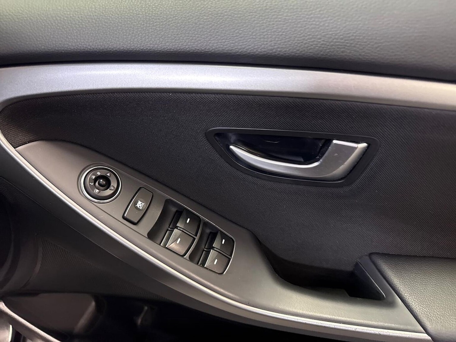 Used Hyundai i30 2012 for sale - 76877980: Photo 21