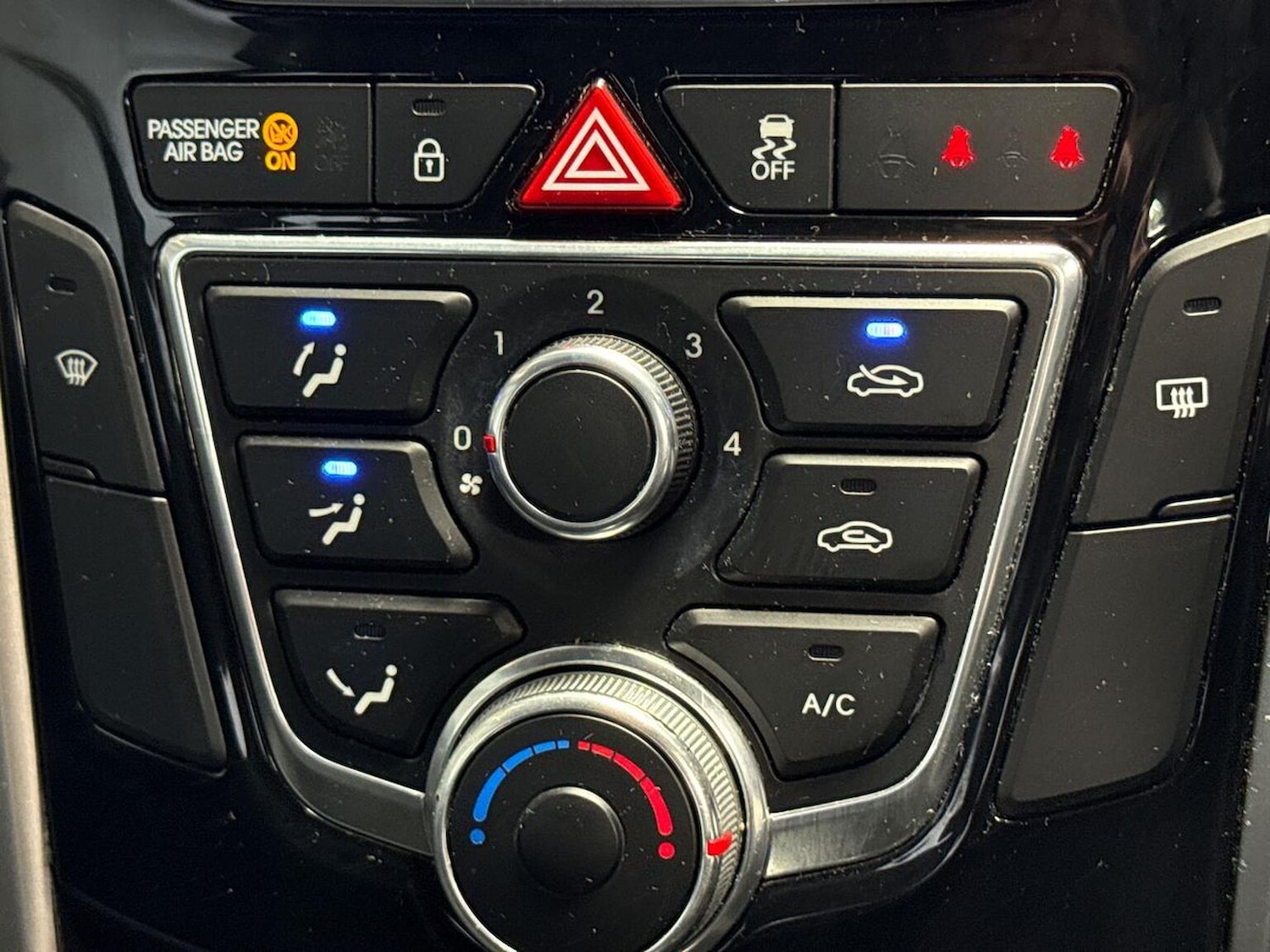 Used Hyundai i30 2012 for sale - 76877980: Photo 22