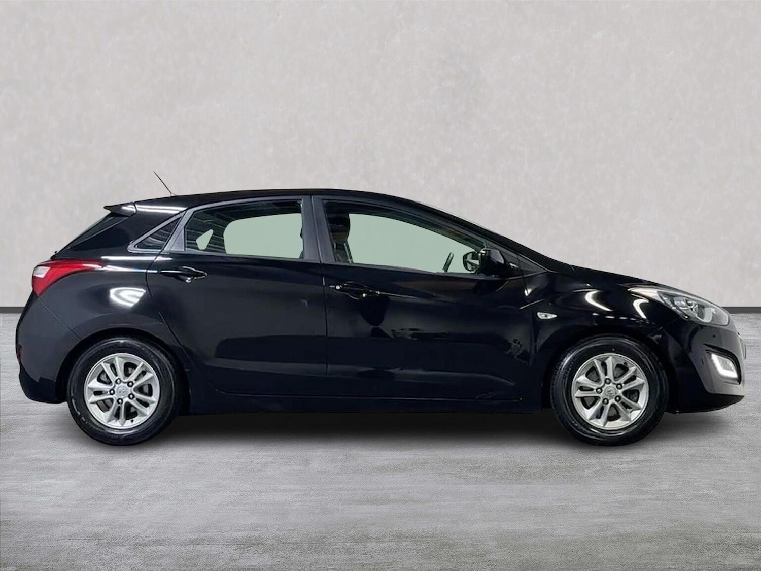 Used Hyundai i30 2012 for sale - 76877980: Photo 3