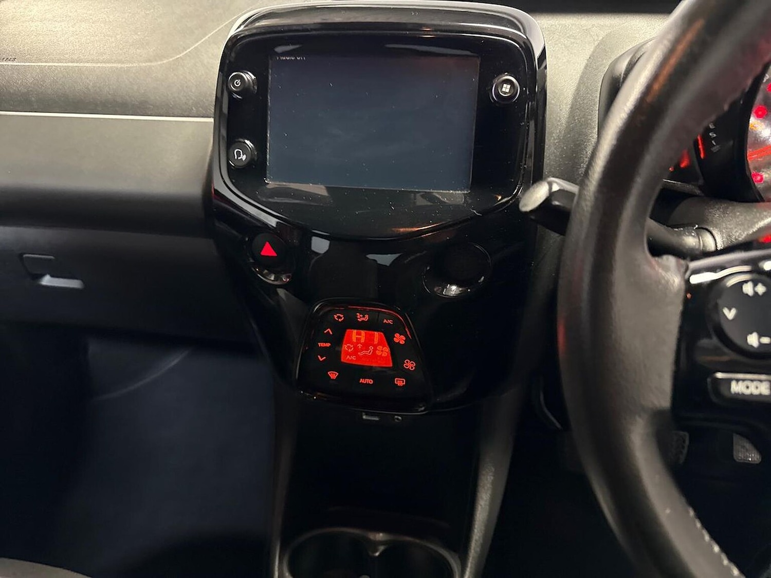 Used Toyota AYGO 2022 for sale - 77635458: Photo 11