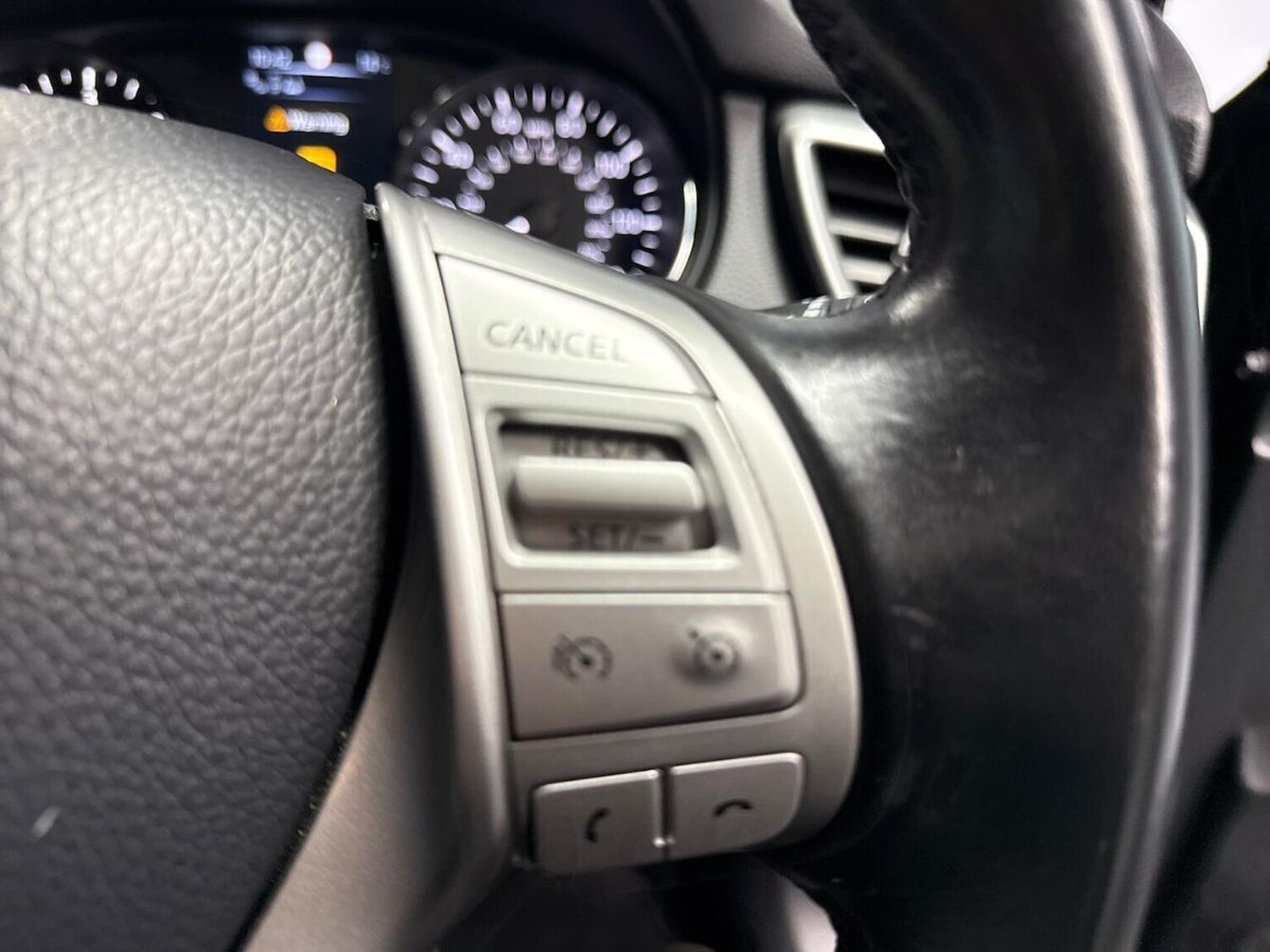 Used Nissan Qashqai 2014 for sale - 76273485: Photo 25