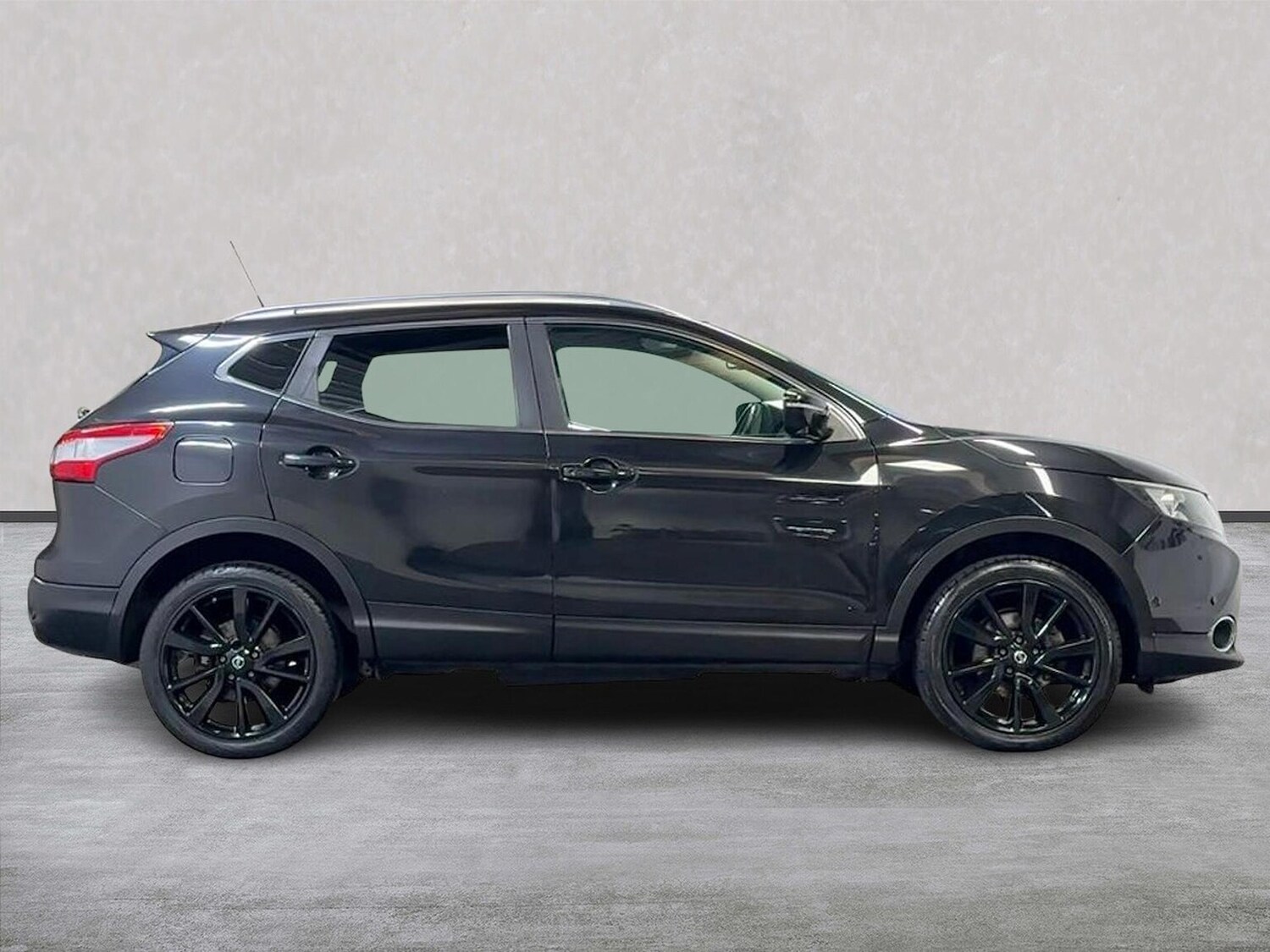 Used Nissan Qashqai 2014 for sale - 76273485: Photo 3