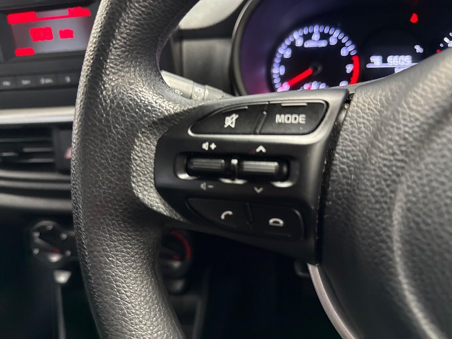 Used Kia Picanto 2022 for sale - 76396939: Photo 24