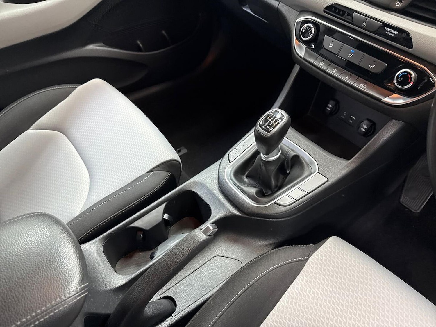 Used Hyundai i30 2017 for sale - 77676394: Photo 13