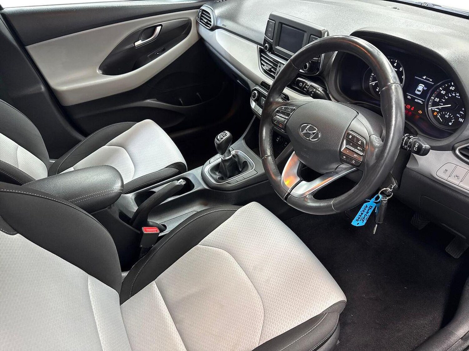 Used Hyundai i30 2017 for sale - 77676394: Photo 15