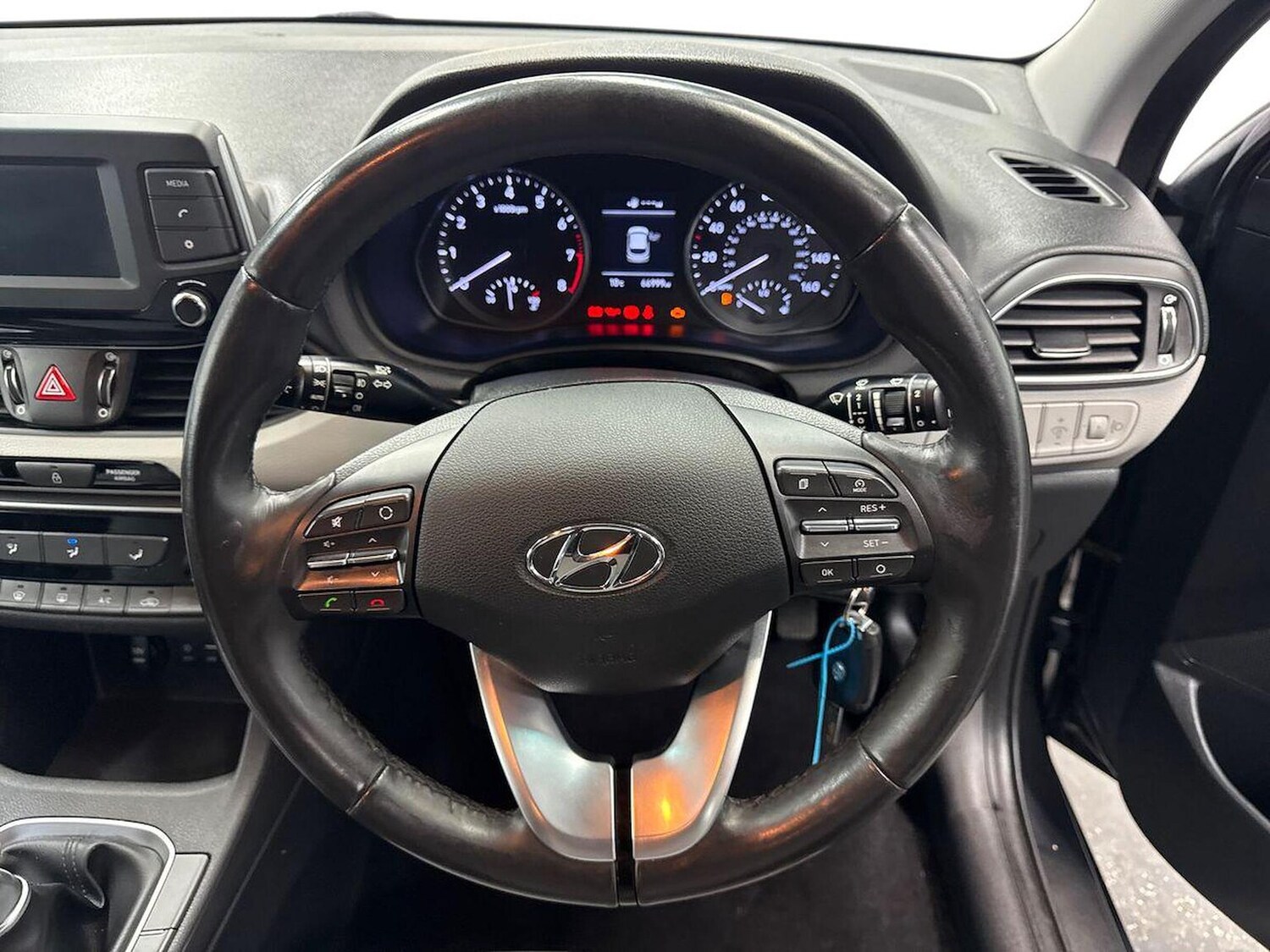 Used Hyundai i30 2017 for sale - 77676394: Photo 9