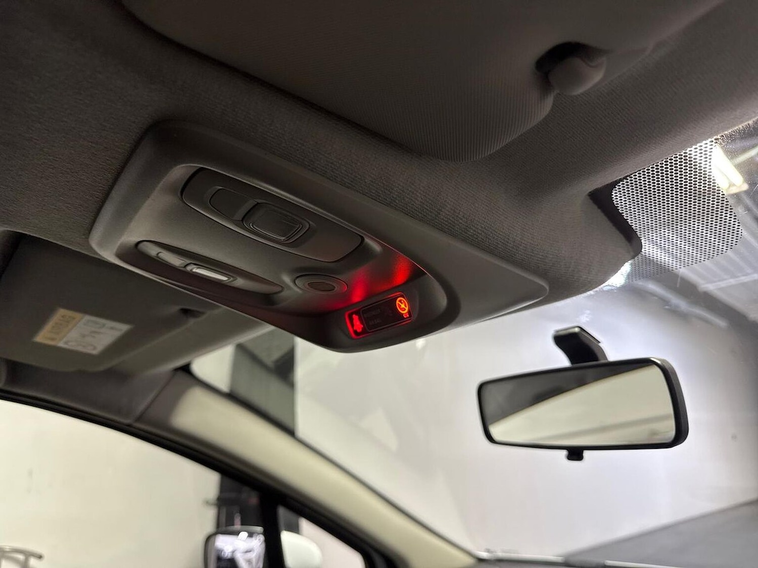 Used Renault Clio 2018 for sale - 76471035: Photo 14