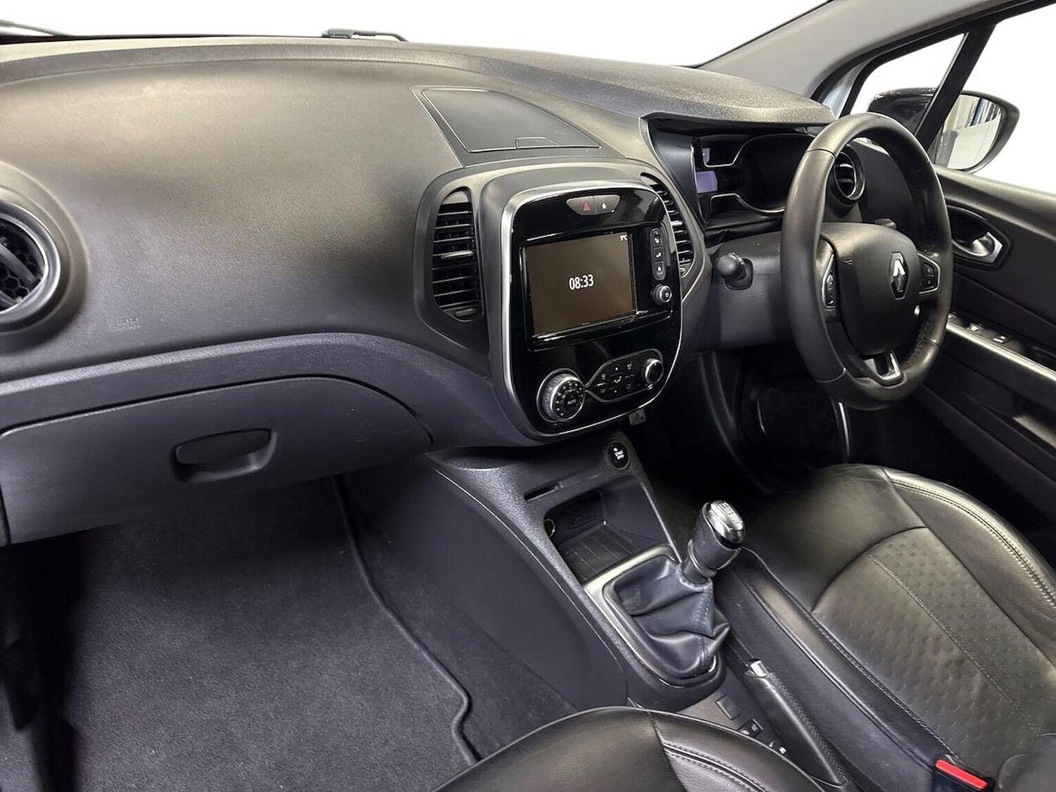 Used Renault Captur 2017 for sale - 76559832: Photo 7