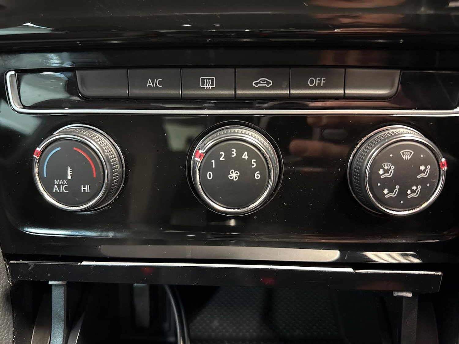Used Volkswagen Golf 2013 for sale - 76340596: Photo 12