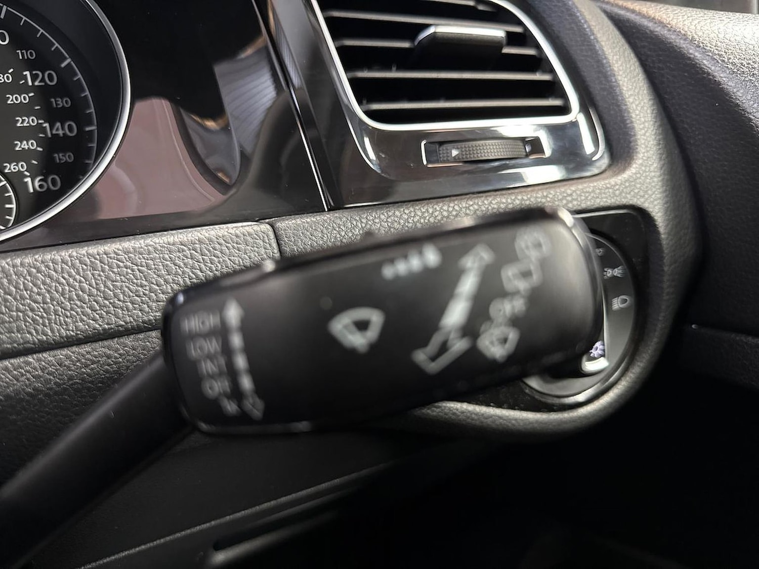 Used Volkswagen Golf 2013 for sale - 76340596: Photo 26