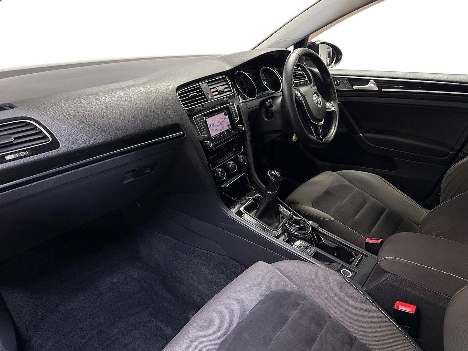 Used Volkswagen Golf 2013 for sale - 76340596: Photo 7