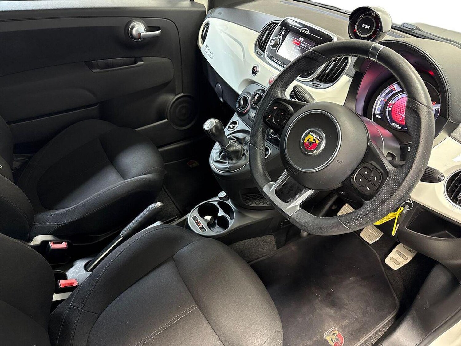 Used Abarth 595 2018 for sale - 77489231: Photo 15