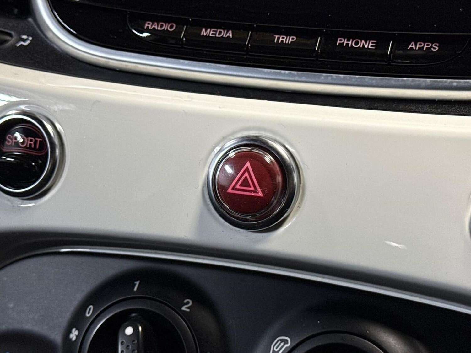 Used Abarth 595 2018 for sale - 77489231: Photo 22