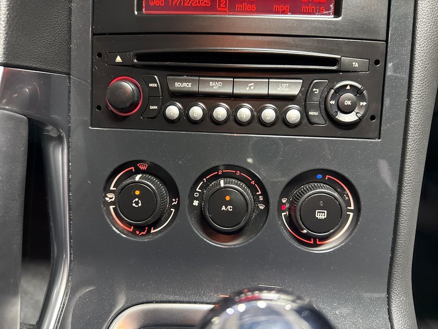 Used Peugeot 3008 2013 for sale - 76974559: Photo 12