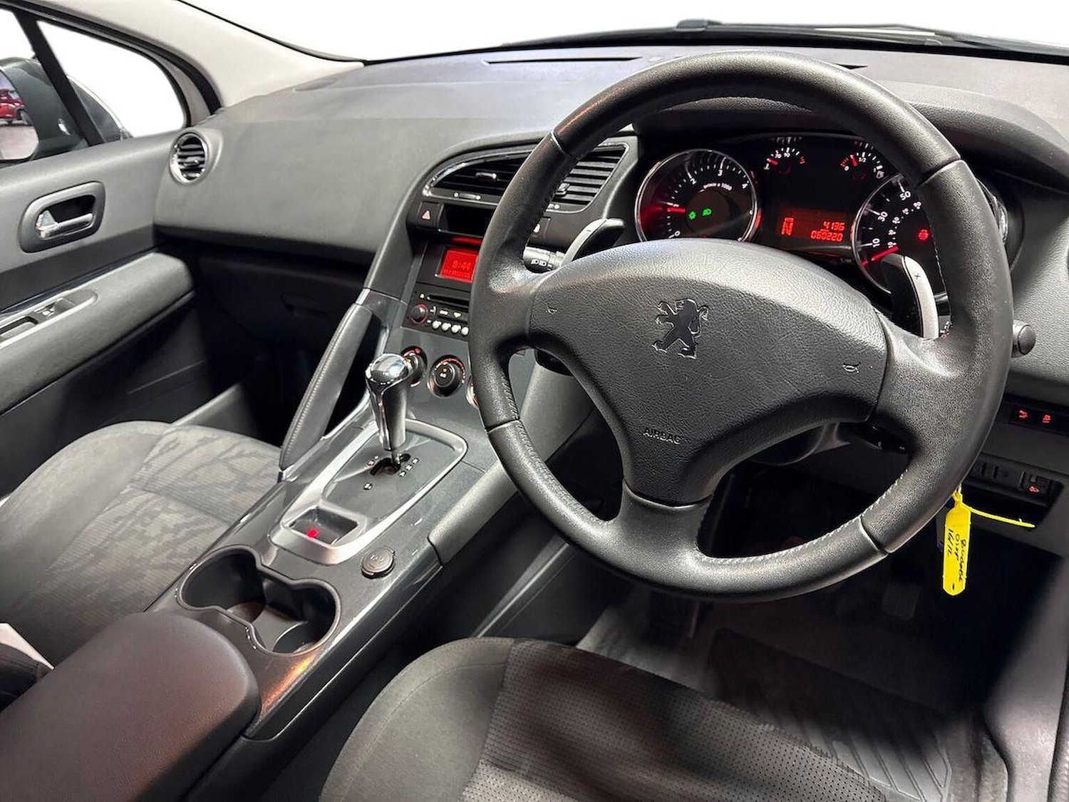 Used Peugeot 3008 2013 for sale - 76974559: Photo 8