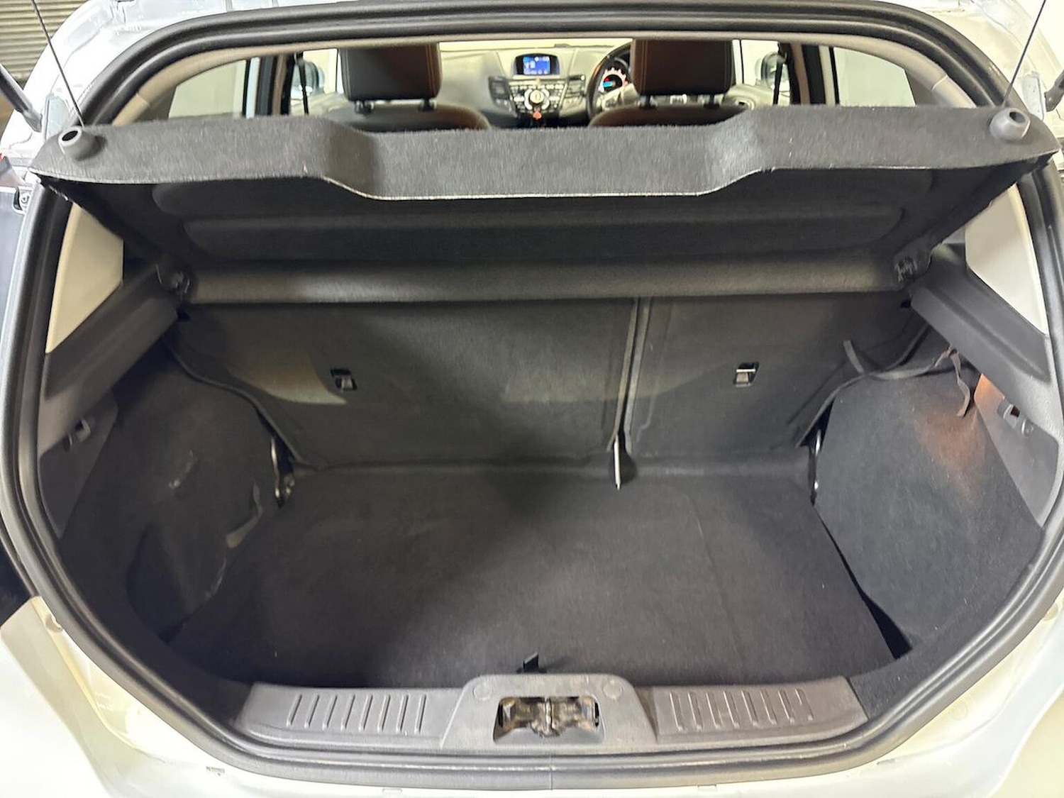 Used Renault Clio 2015 for sale - 77034596: Photo 17