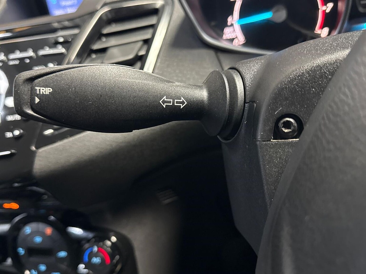 Used Renault Clio 2015 for sale - 77034596: Photo 26