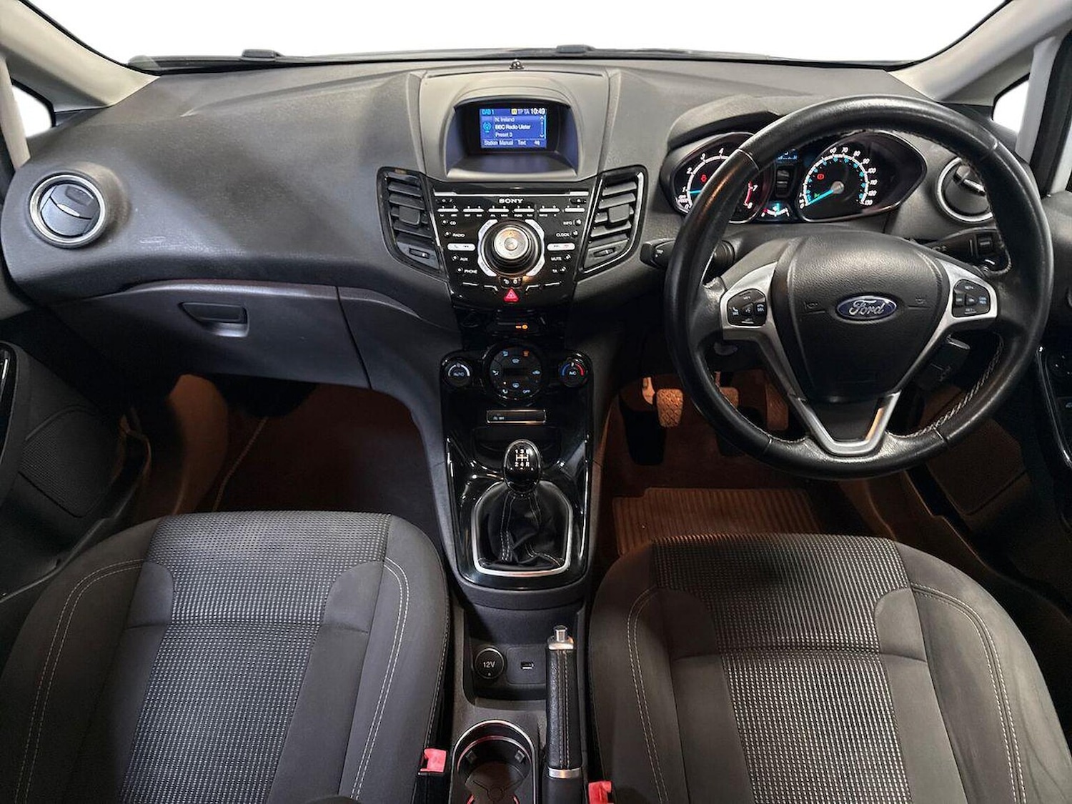 Used Renault Clio 2015 for sale - 77034596: Photo 8