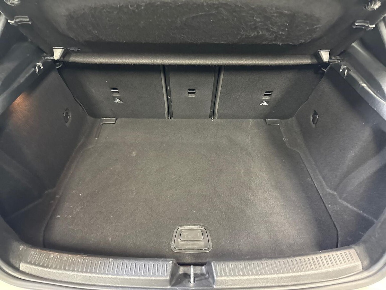 Used Mercedes-Benz A-Class 2019 for sale - 76171520: Photo 17