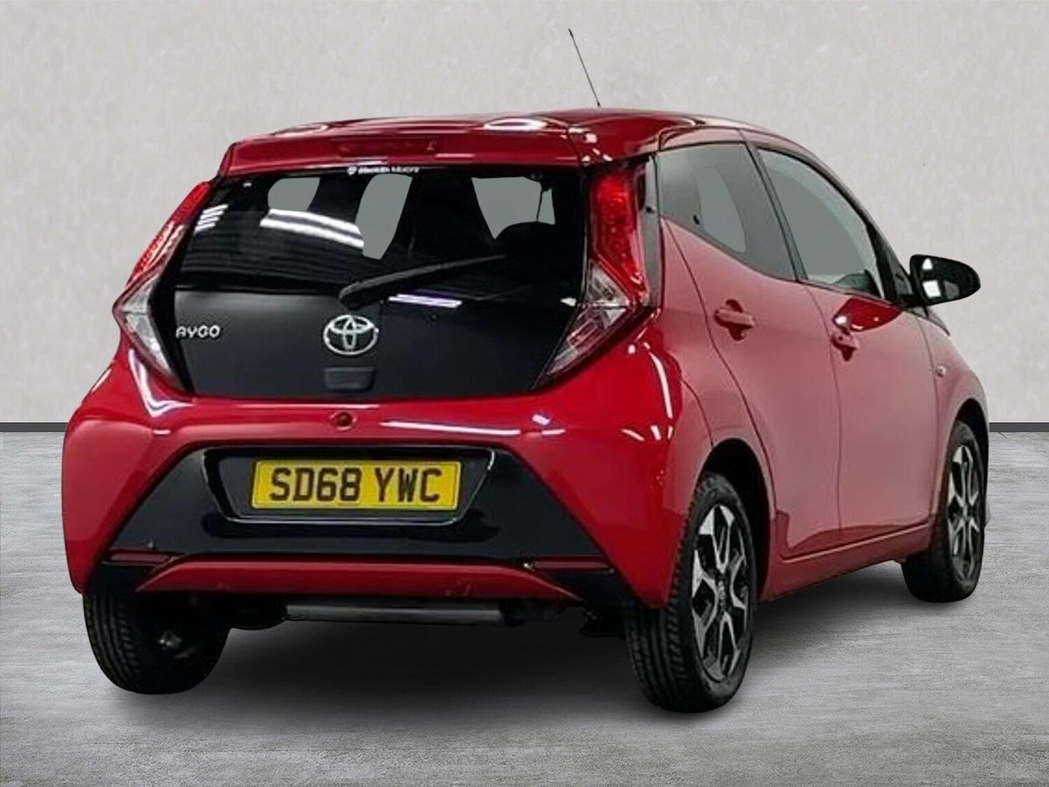 Used Toyota AYGO 2018 for sale - 78192376: Photo 18