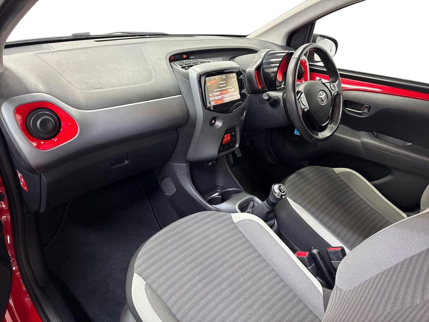 Used Toyota AYGO 2018 for sale - 78192376: Photo 7