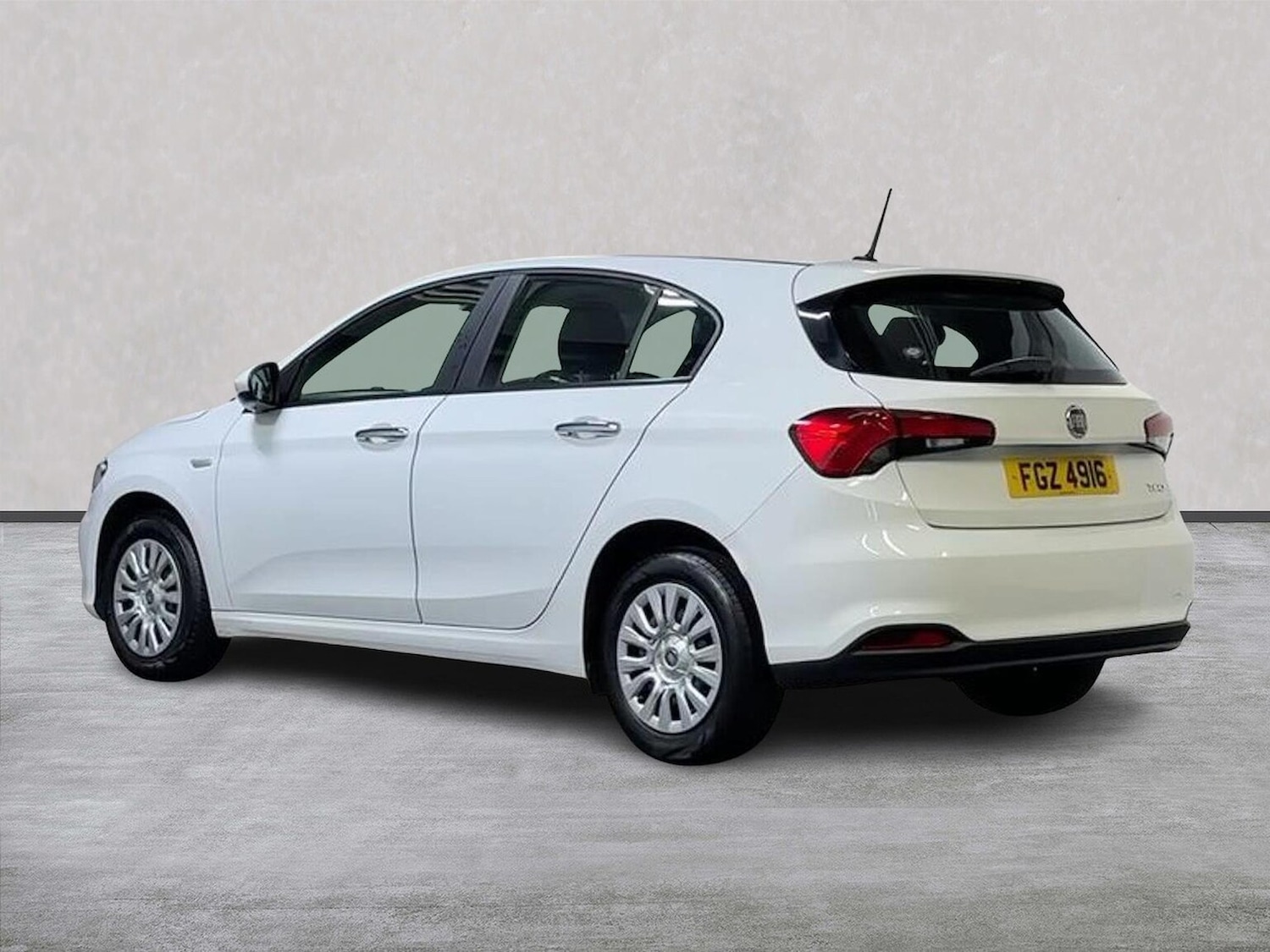 Used Fiat Tipo 2017 for sale - 76859214: Photo 2