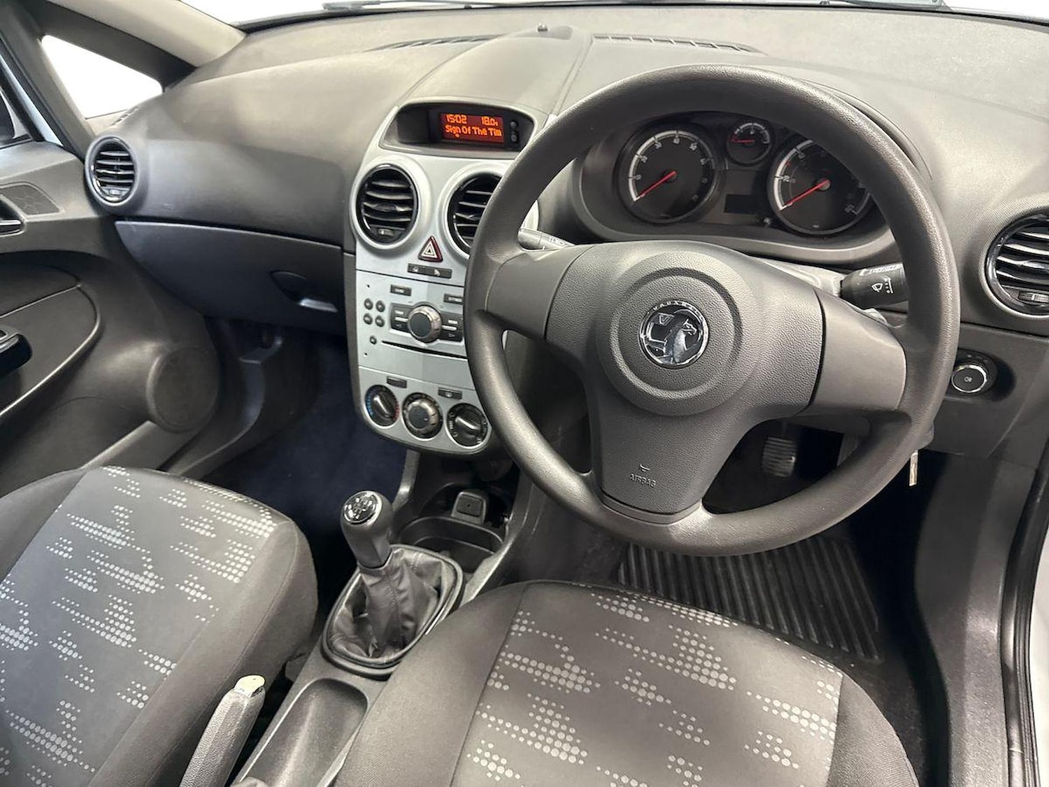 Used Vauxhall Corsa 2014 for sale - 76877977: Photo 15