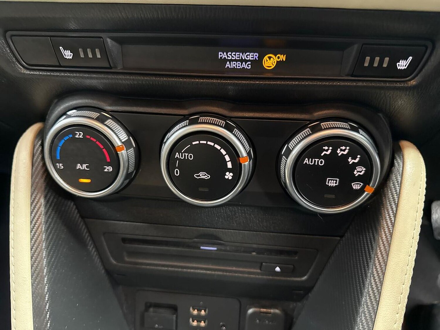 Used Mazda Mazda2 2016 for sale - 76064402: Photo 12