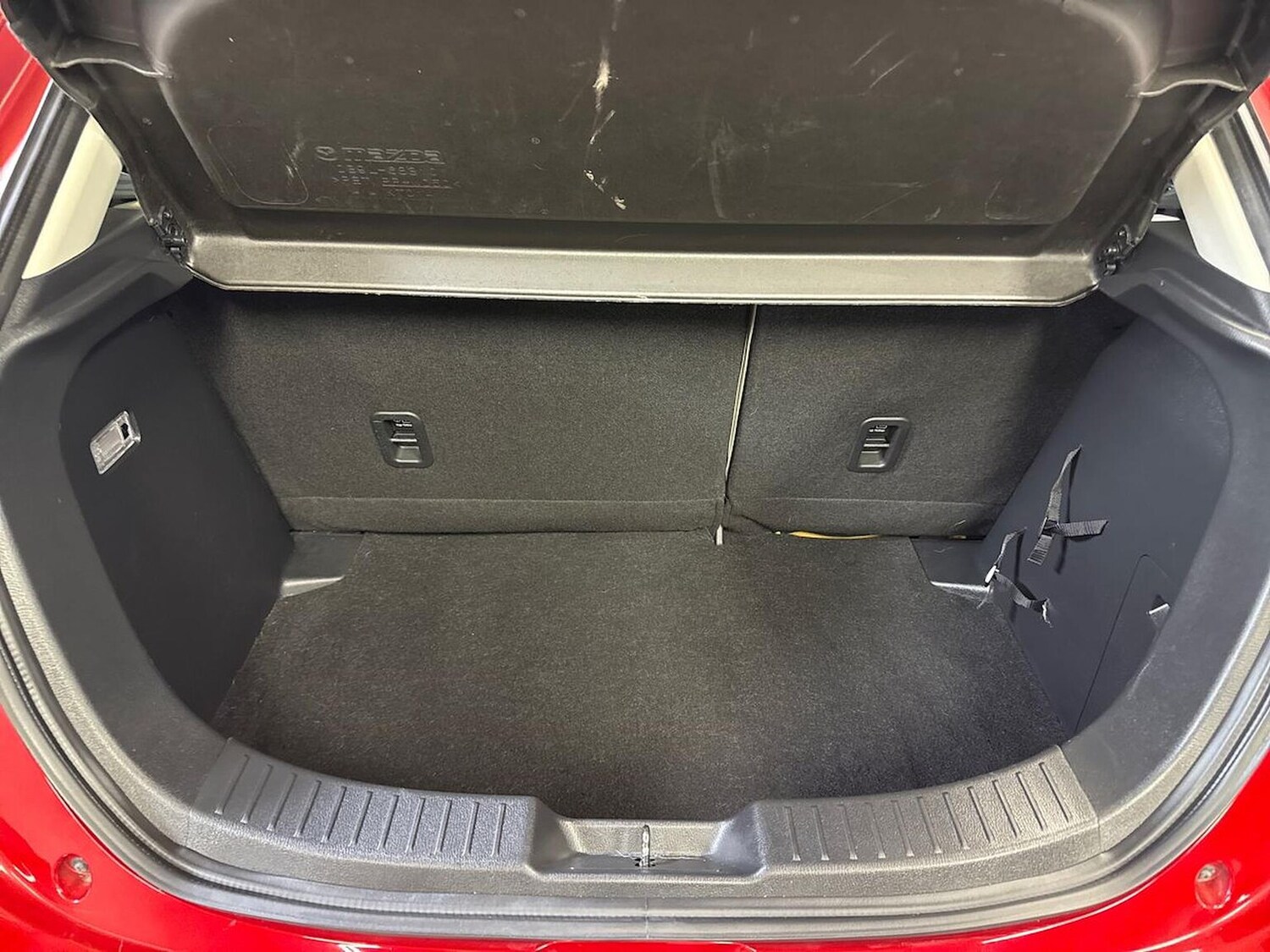 Used Mazda Mazda2 2016 for sale - 76064402: Photo 17