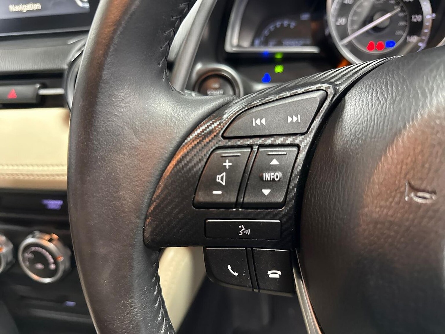 Used Mazda Mazda2 2016 for sale - 76064402: Photo 24