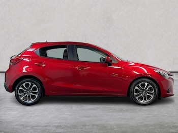 Used Mazda Mazda2 2016 for sale - 76064402: Photo 3